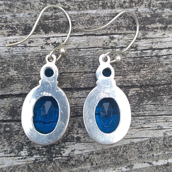 Sterling Silver Sapphire color Earrings - Picture 4 of 7